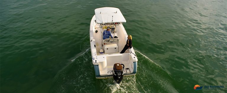 Tips on Tipping Your Boat Captain - What You Should Know